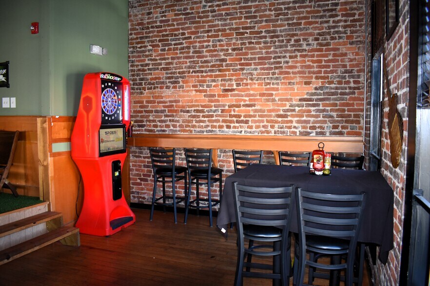 More Photos Of 78 Dexter Ave, Montgomery Restaurant For Sale