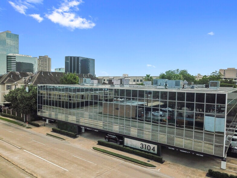 More Photos Of 3104 Edloe St, Houston Office For Sale