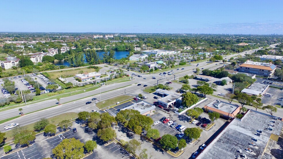 More Photos Of 6096 W Oakland Park Blvd, Sunrise Freestanding For Lease