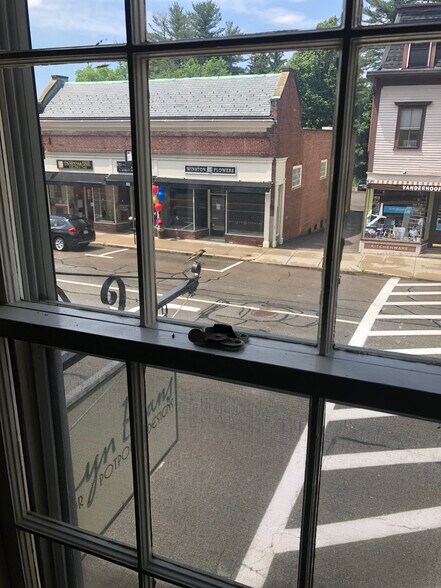 More Photos Of 37-41 Main St, Concord Storefront Retail Office For Lease