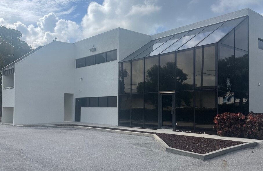 Primary Photo Of 1700 Old Okeechobee Rd, West Palm Beach Medical For Lease