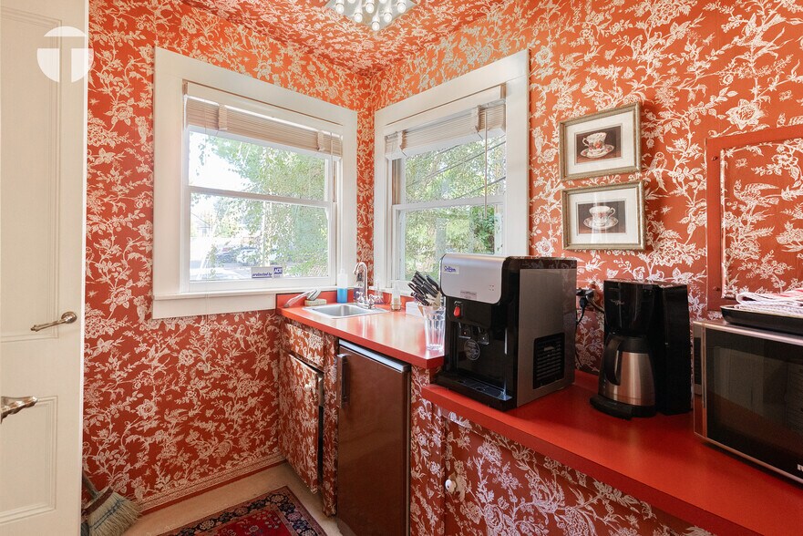 More Photos Of 1730 Capitol Ave, Sacramento Office For Lease