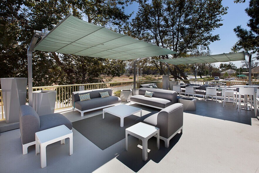 More Photos Of 1535 Rancho Conejo Blvd, Thousand Oaks Unknown For Lease