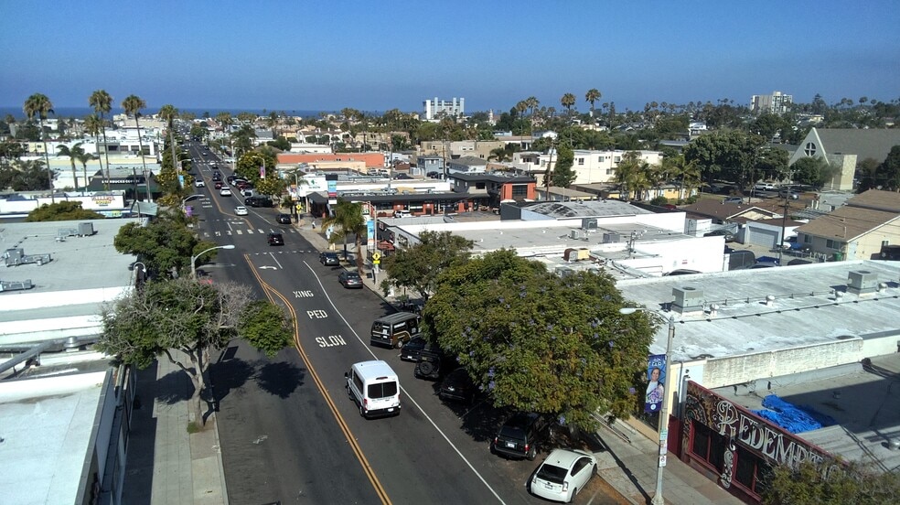More Photos Of 1434-1444 Garnet Ave, San Diego Storefront For Sale