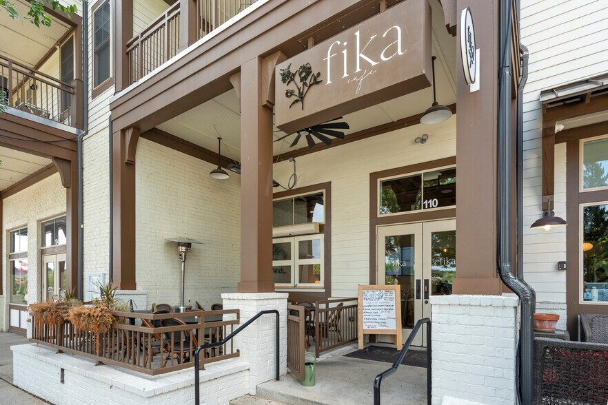 More Photos Of 158 Front St, Franklin Apartments For Sale