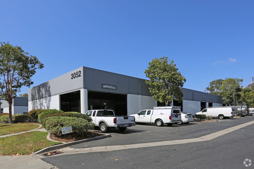 More Photos Of 3025 Industry St, Oceanside Unknown For Lease