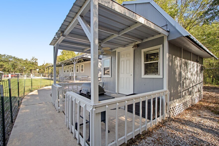 More Photos Of 2892 TX-19, Huntsville Land For Sale