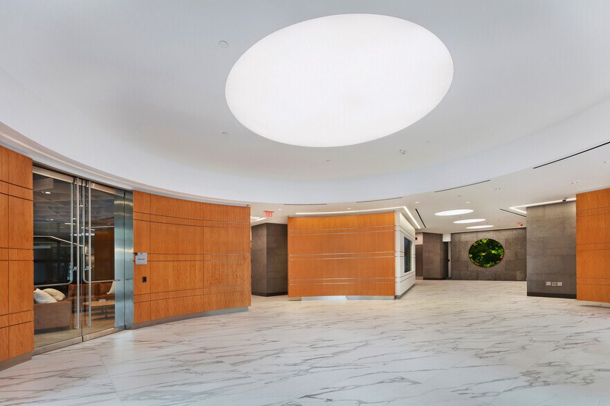 More Photos Of 2318 Mill Rd, Alexandria Office For Lease