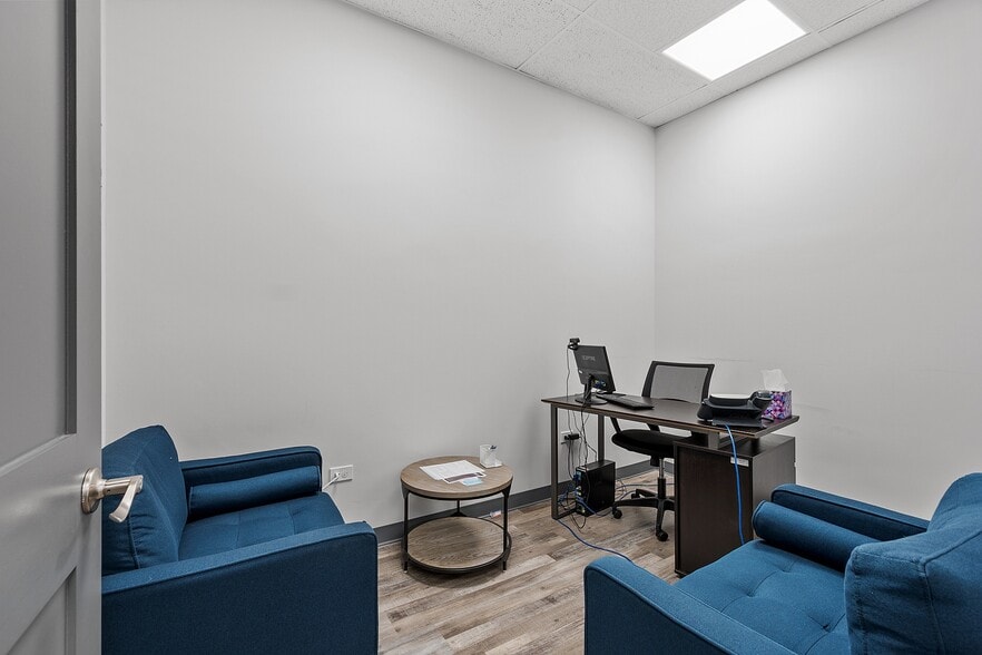 More Photos Of 281 Main St, Fitchburg Storefront Retail Office For Sale