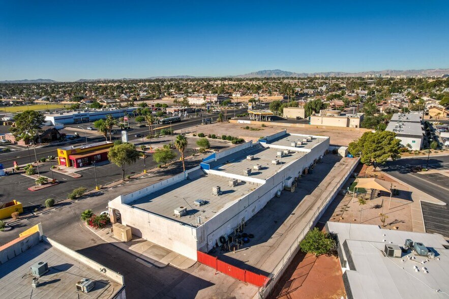 More Photos Of 4640 E Flamingo Rd, Las Vegas Storefront Retail Office For Lease