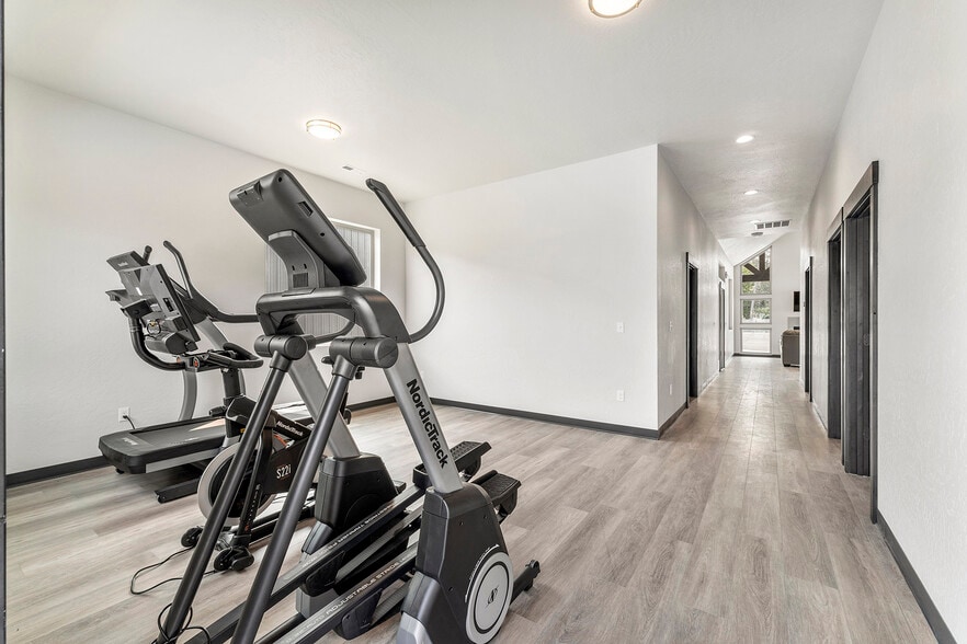 More Photos Of 4002 Boyer rd, Sandpoint Self Storage For Sale