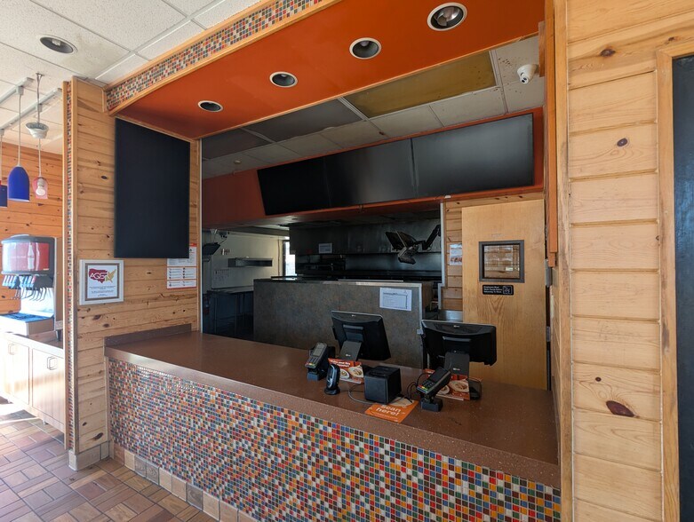 More Photos Of 1430 Washington Blvd, Beaumont General Retail For Sale