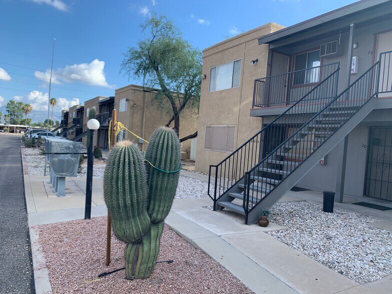 More Photos Of 6590 E Golf Links Rd, Tucson Apartments For Sale