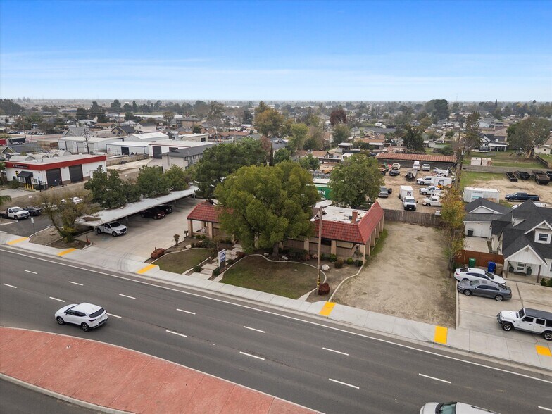 More Photos Of 9831 Rosedale Hwy, Bakersfield Office For Sale