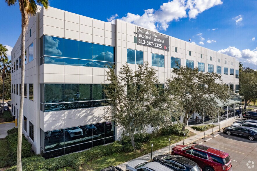 More Photos Of 636 Grand Regency Blvd, Brandon Office For Sale