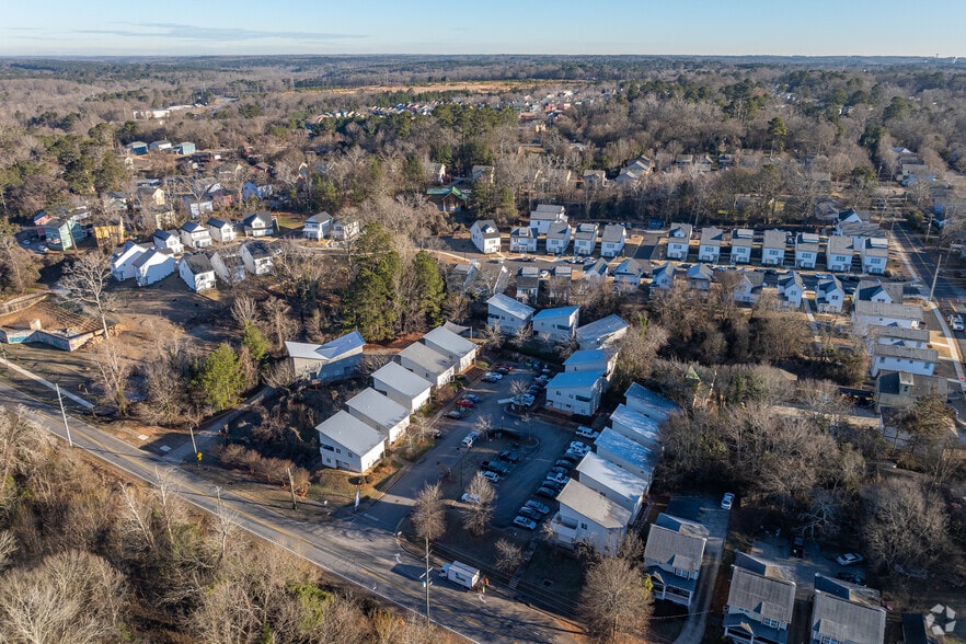 More Photos Of 1030 Dr Martin Luther King Pky, Athens Apartments For Sale