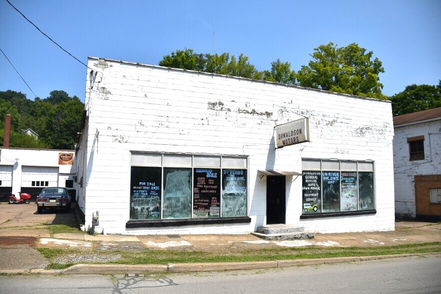 More Photos Of 714 River Ave, Emlenton Warehouse For Sale