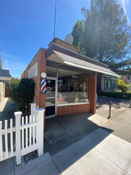 More Photos Of 18 Liberty St, Petaluma Freestanding For Sale