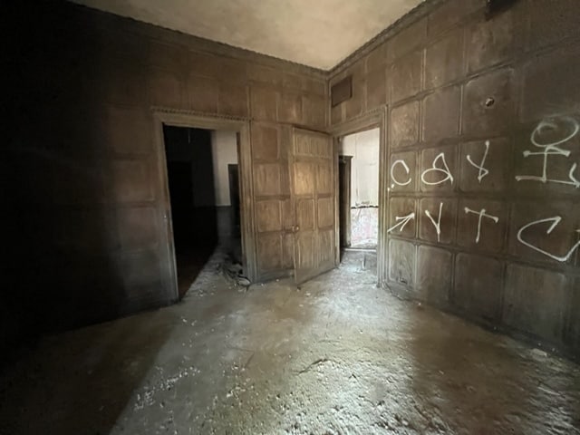 More Photos Of 7346 S Cottage Grove Ave, Chicago Funeral Home For Sale