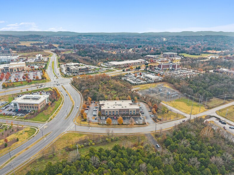 More Photos Of 2179 Edward Curd Ln, Franklin Loft Creative Space For Sale