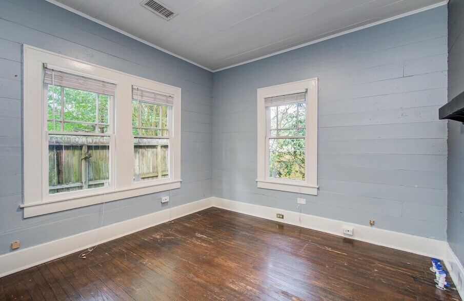 More Photos Of , League City Office For Sale