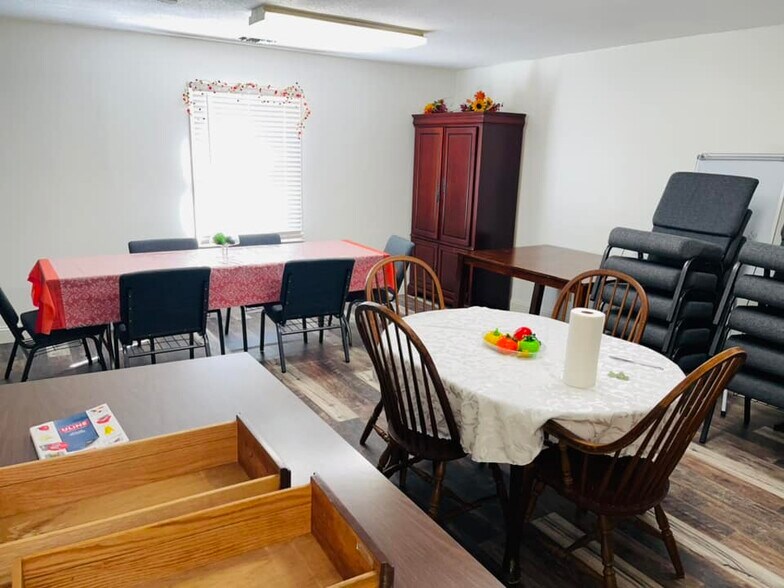 More Photos Of 301 W Main St, Stoneville Office For Sale