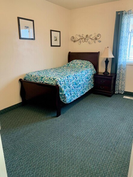 More Photos Of 535-540 N 600 W, Richfield Assisted Living For Sale