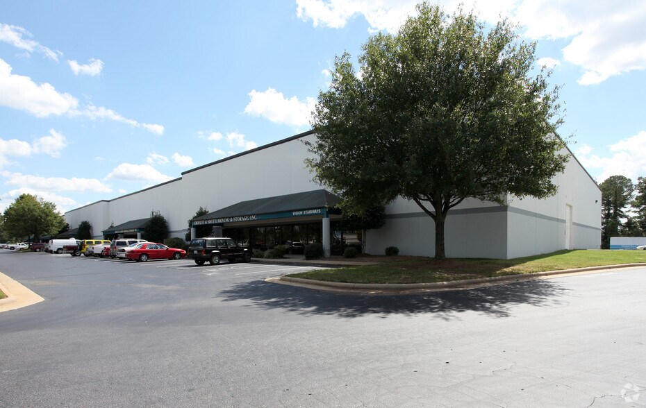 More Photos Of 2101 Westinghouse Blvd, Raleigh Warehouse For Lease