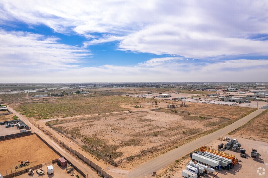 More Photos Of 4004 N County Road 1148, Midland Land For Sale