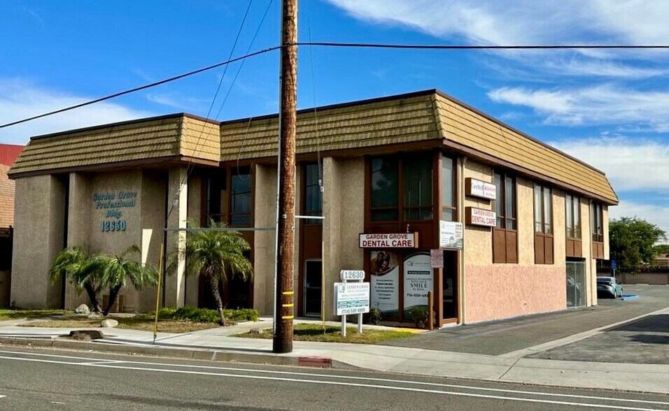 More Photos Of 12630 Brookhurst St, Garden Grove Office For Lease
