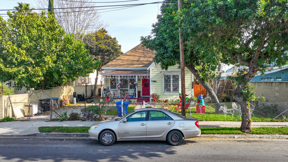 More Photos Of 530 S Ave 20, Los Angeles Land For Sale