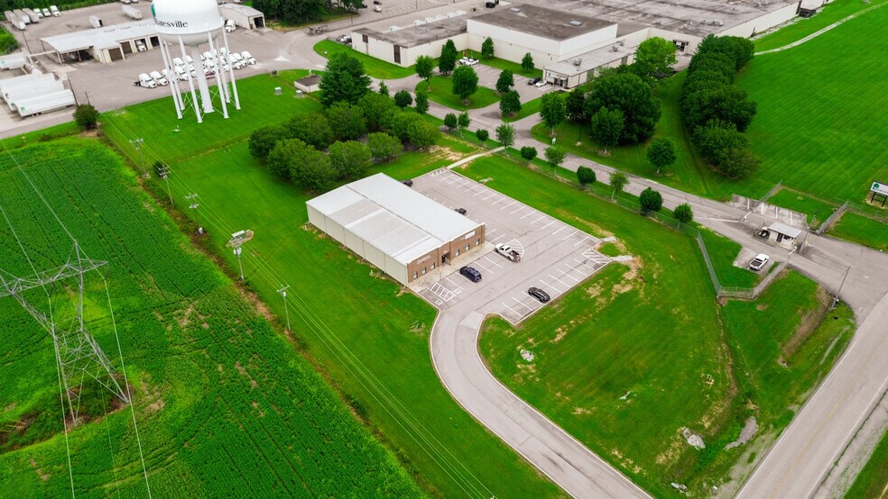 More Photos Of 227 Monogard Dr, Manchester Medical For Sale