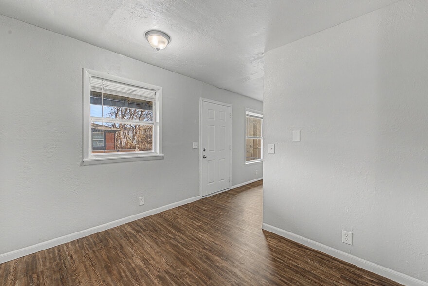 More Photos Of 6330 E 7th St, Tulsa Apartments For Sale