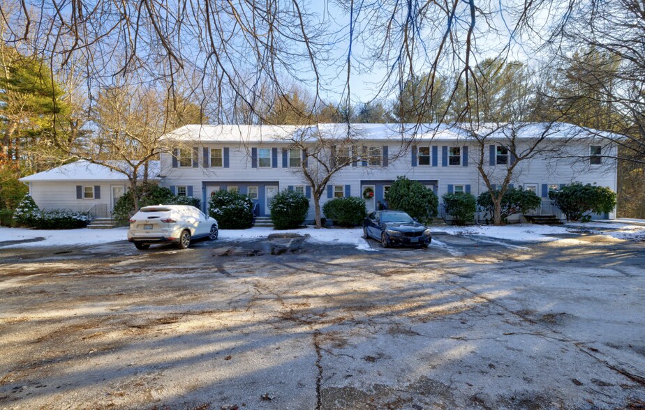 More Photos Of 23-36 Pine Crest Ridge, Woodstock Apartments For Sale