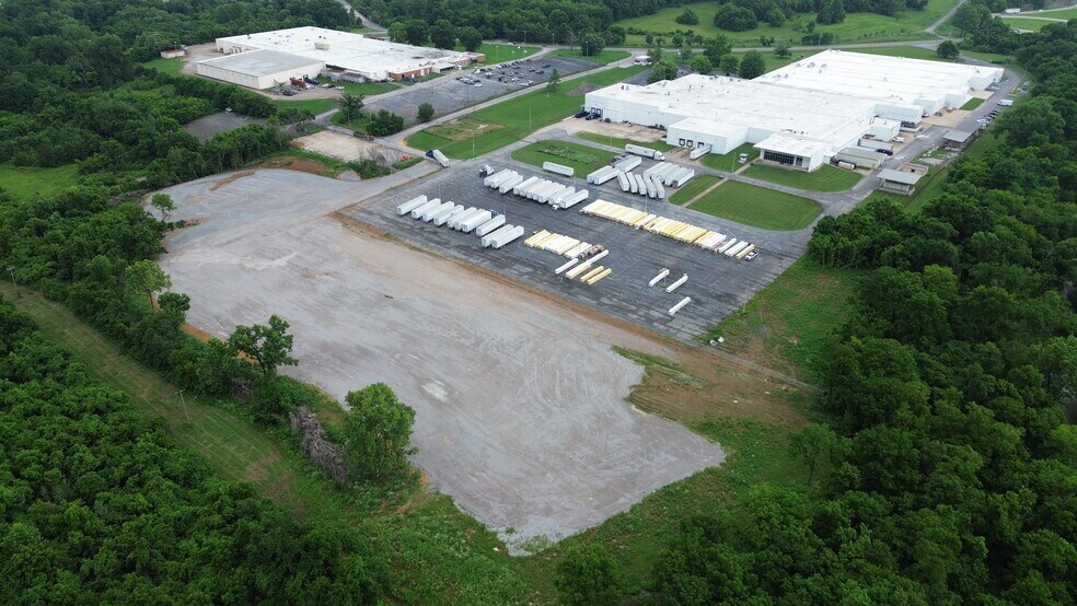 More Photos Of 981 Industrial Park Rd, Columbia Land For Lease