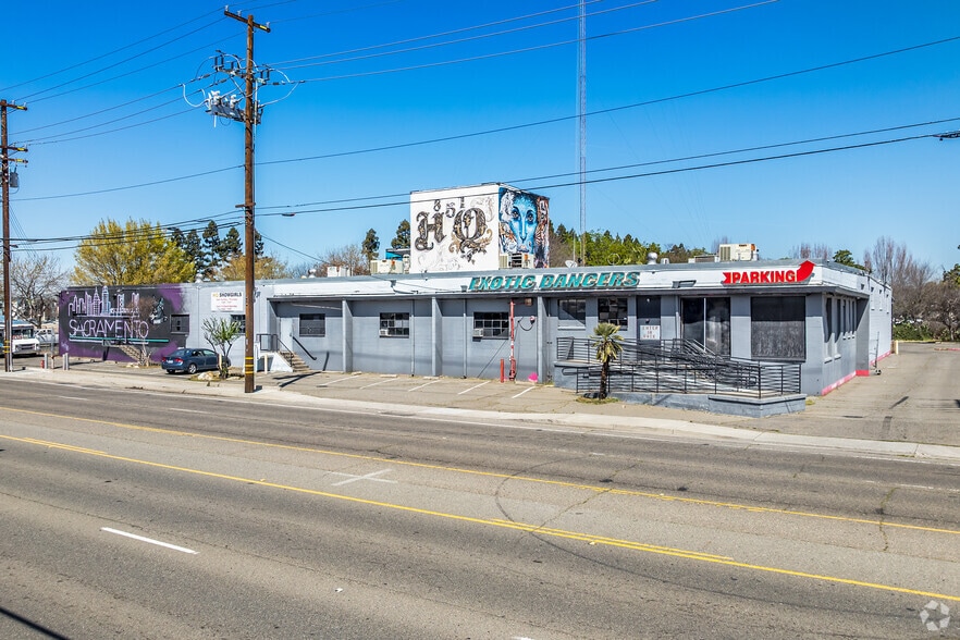 Primary Photo Of 851 Richards Blvd, Sacramento Warehouse For Sale