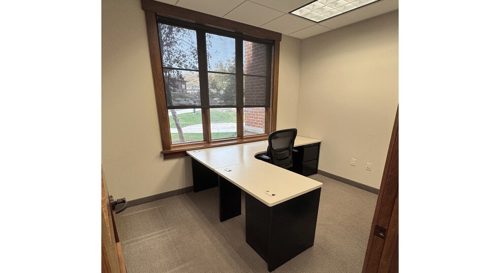 More Photos Of 3340 N Center St, Lehi Office For Lease