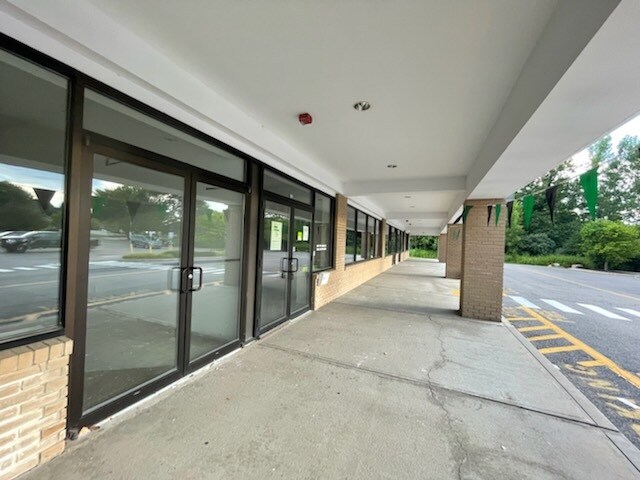 More Photos Of 158 Route 22, Pawling Unknown For Lease