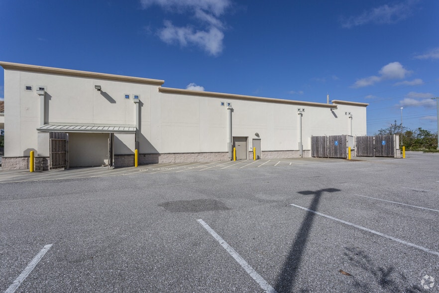 More Photos Of 12600 S Tamiami Trl, North Port Freestanding For Lease