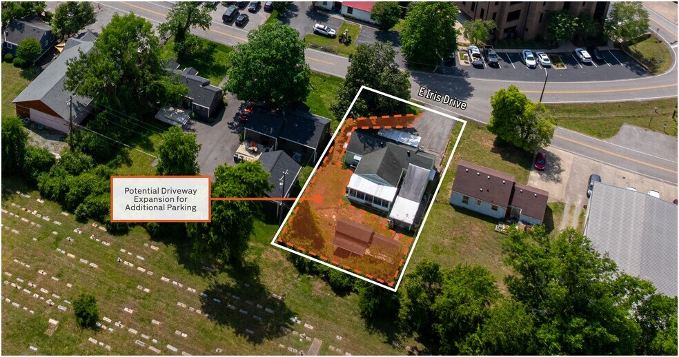 More Photos Of 420 E Iris Dr, Nashville Office For Sale