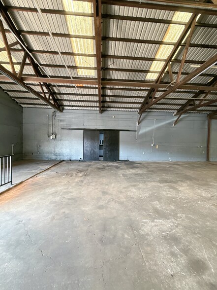 More Photos Of 4127 Weslow St, Houston Industrial For Lease