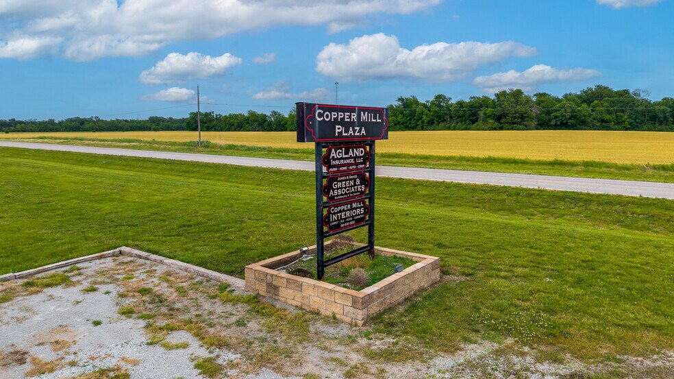 More Photos Of 19275 125 Hwy, Fairland General Retail For Sale