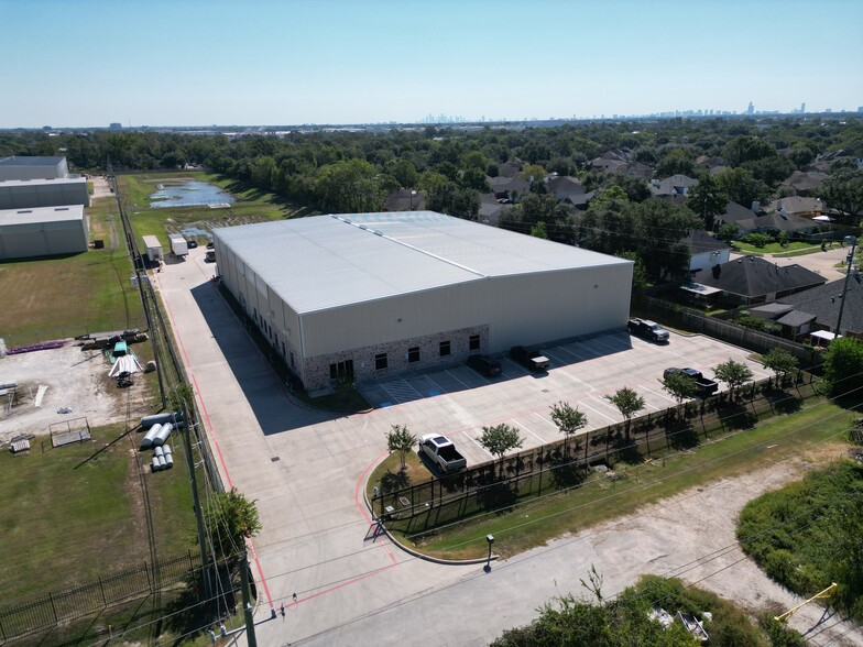 Primary Photo Of 5424 Clara Rd, Houston Warehouse For Lease