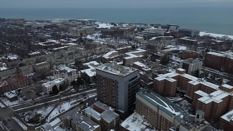 More Photos Of 716 Clark St, Evanston Apartments For Sale