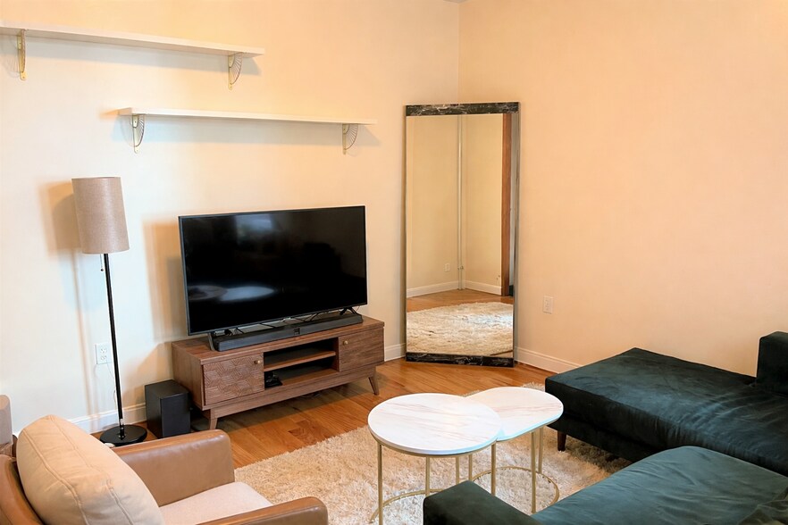 More Photos Of 487 Prospect Pl, Brooklyn Multifamily For Sale