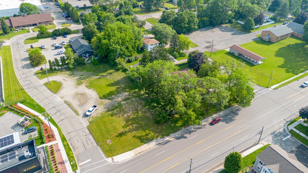 More Photos Of 915 E Broomfield St, Mount Pleasant Land For Sale