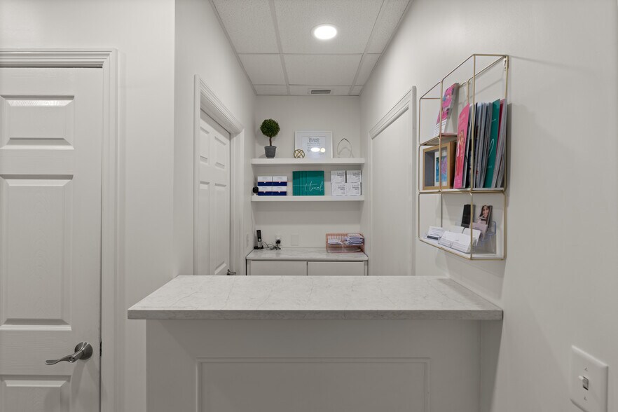 More Photos Of 100-126 Island Professional Park, Saint Simons Island Office For Sale