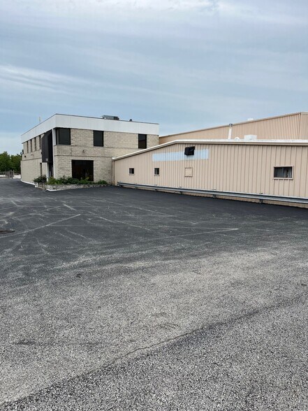 More Photos Of 110 Ford Ln, Hazelwood Warehouse For Lease