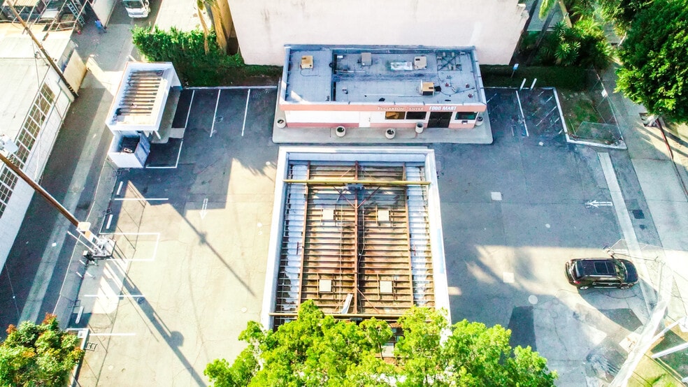 More Photos Of 242 E Commonwealth Ave, Fullerton Restaurant For Sale