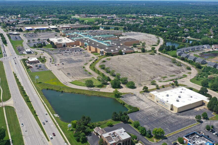 More Photos Of 3800 E Main St, St Charles Freestanding For Sale